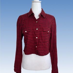 Wild Fable Red and Black Plaid Button-Down Shirt size S